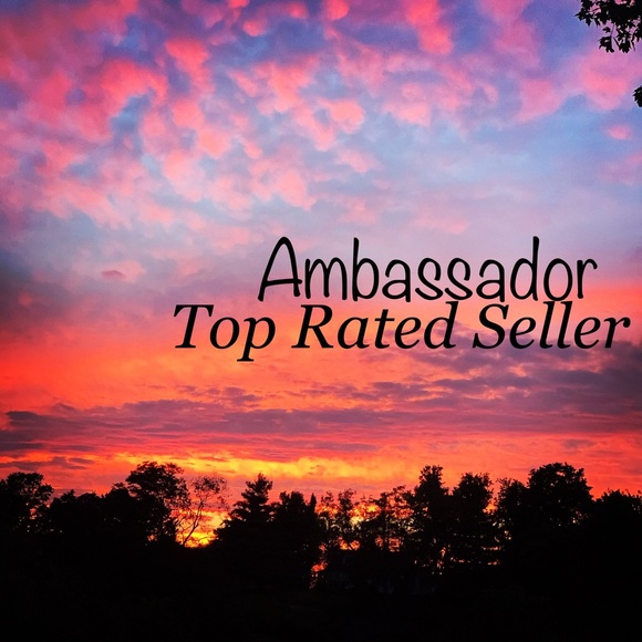 Meet your Posher Julie 💓 - Picture 6 of 6